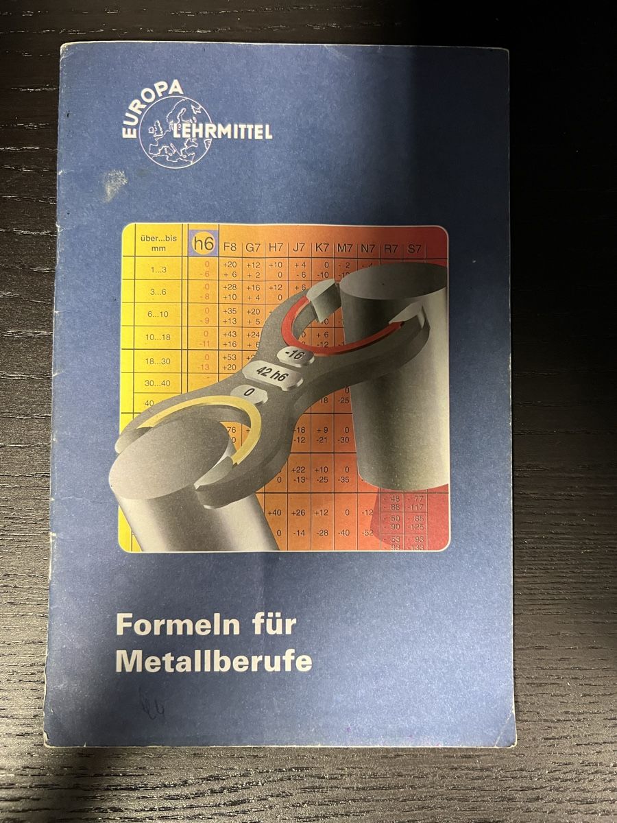 Libri: Buch Formeln für Metallberufe – Usato da Zürich venduto da rigani