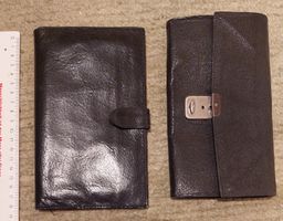 Brieftasche und Serviceportemonnaie aus feinem Leder und 1es