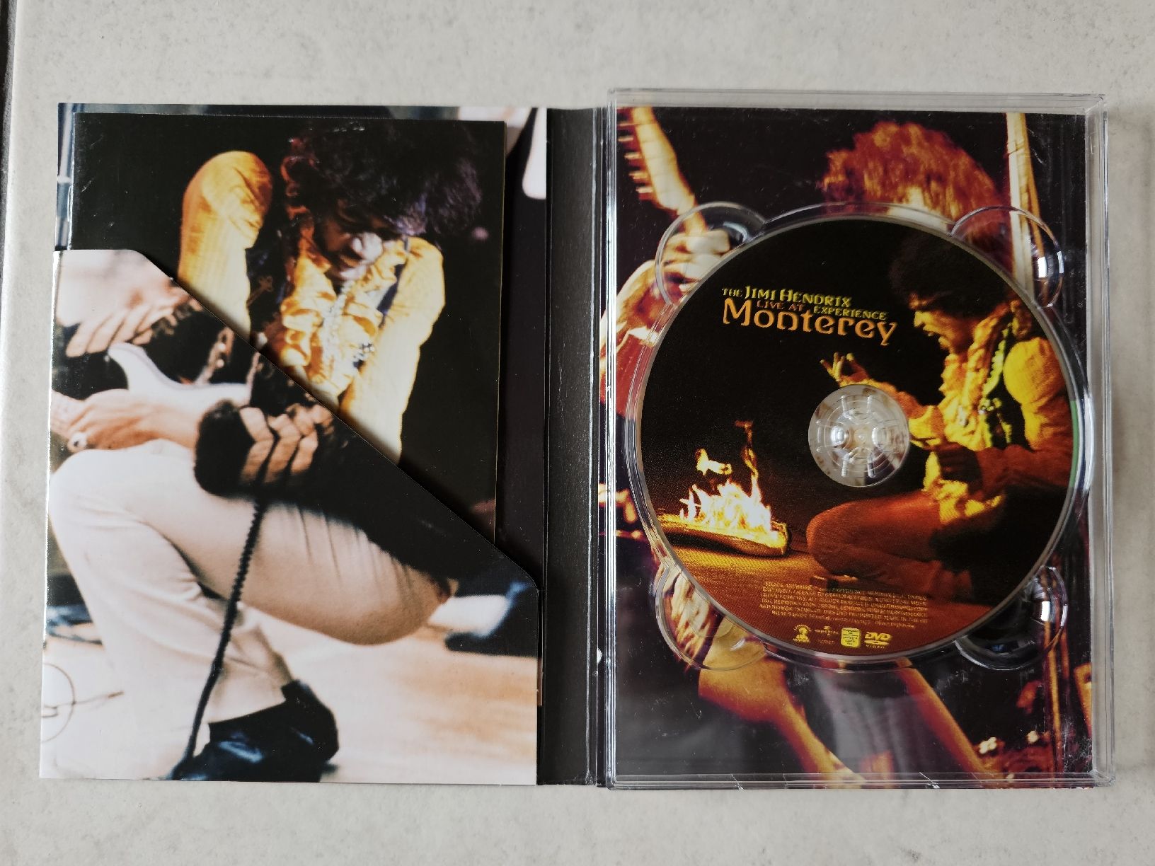 Alle DVDs: The Jimi Hendrix Experience  -  LIVE At Monterey – Gebraucht aus Schneisingen von backstore24 2
