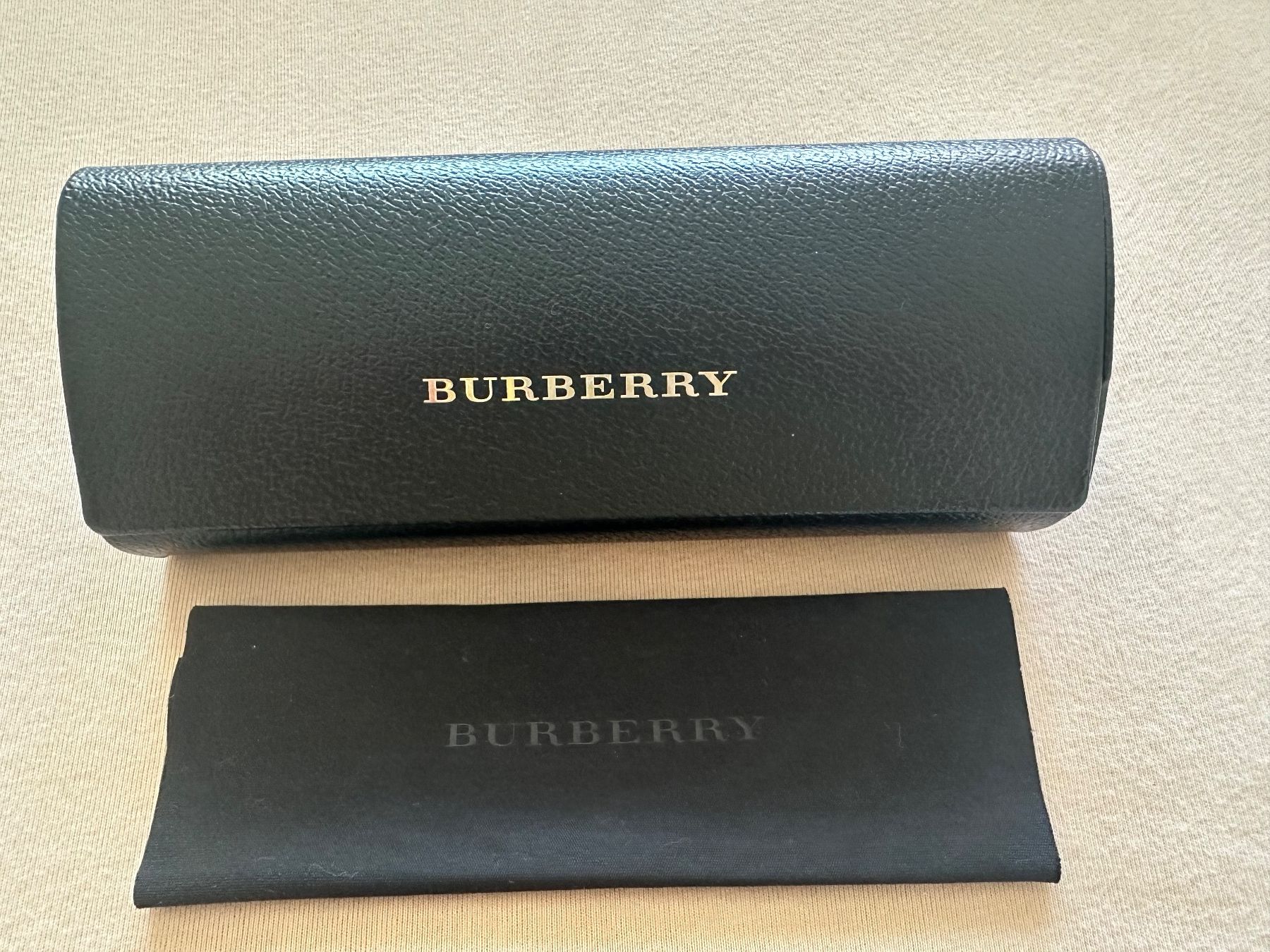 Burberry Occhiali & Lenti: Burberry Sonnenbrille – Usato da Horgen venduto da hubbabubba_101 6