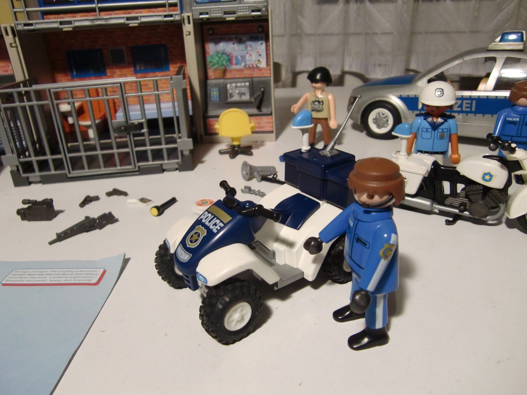 Playmobil Giocattoli: Playmobil Polizeistation klappbar - mit Polizeiauto – Usato da Arbon venduto da 200sterne 2