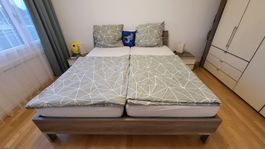 Doppelbett 180 x 200