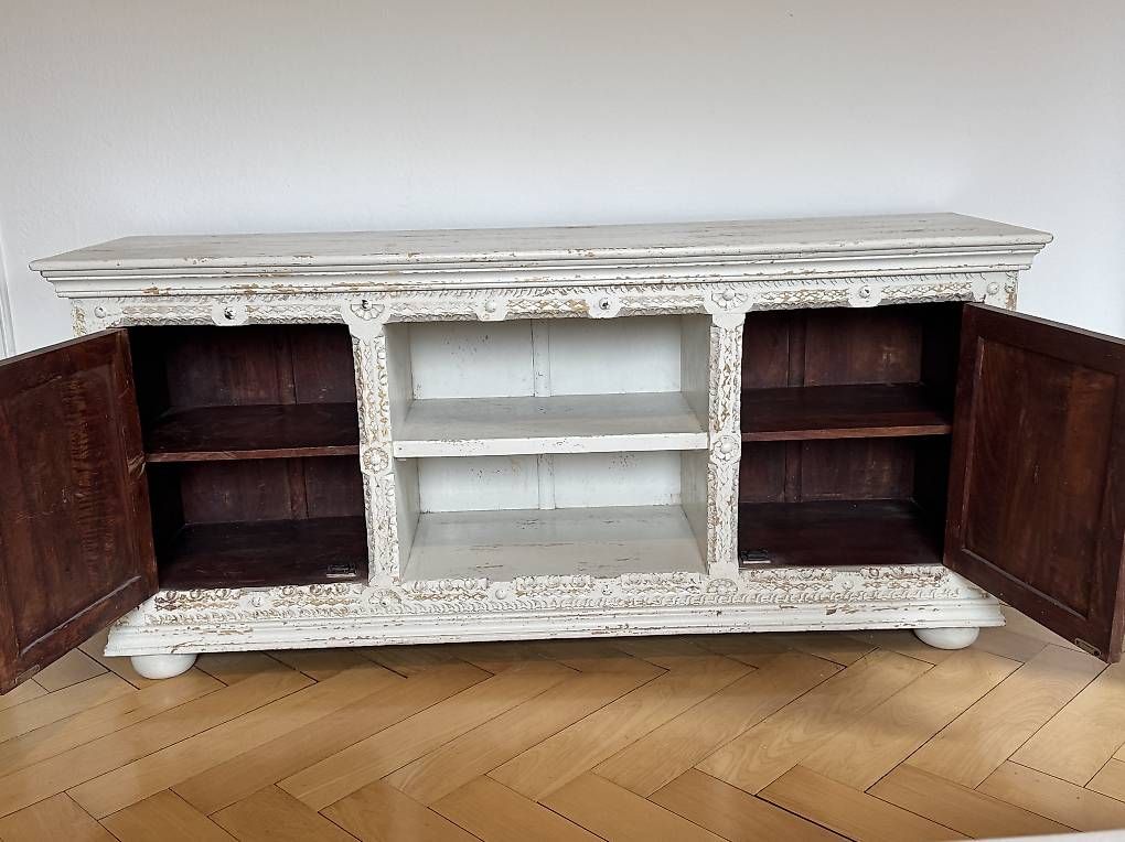 TV Möbel: Sideboard / TV Kommode – Gebraucht aus Baden von artsaddict23 1