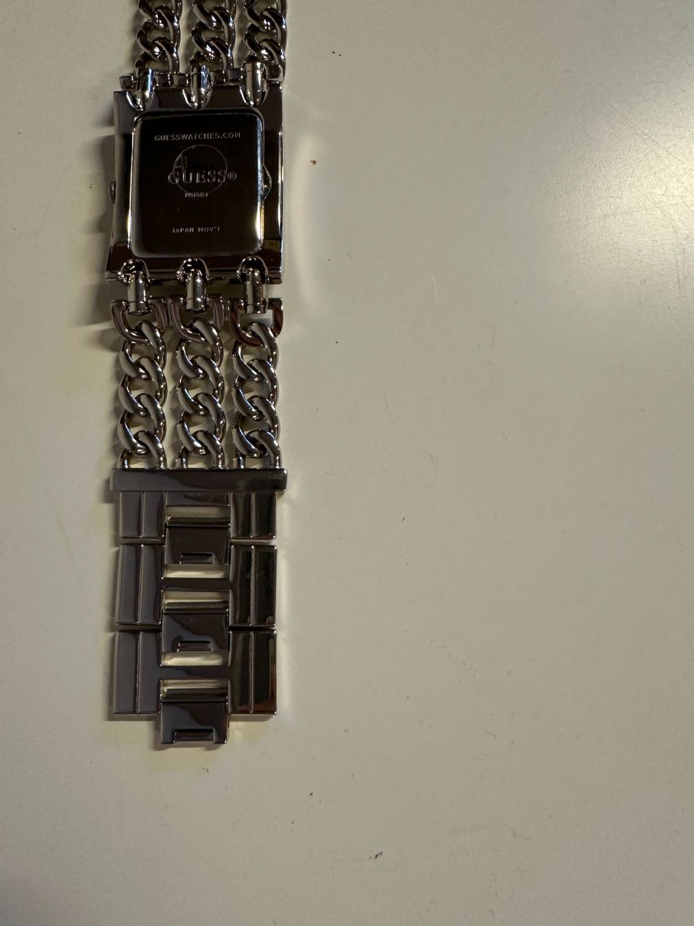 Guess Uhren: Damenuhr von Guess – Gebraucht aus Urdorf von Erika666 5