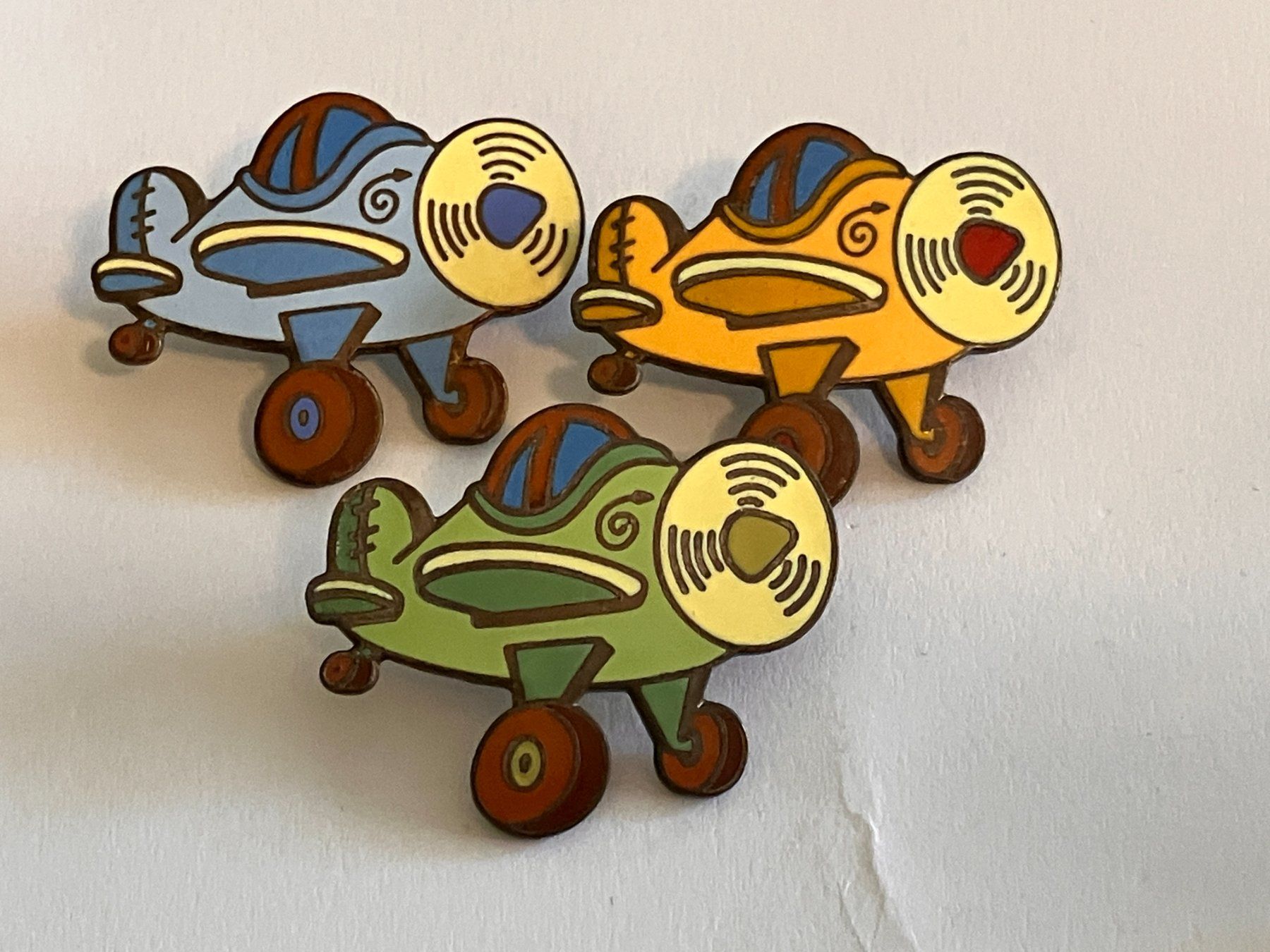 Placchette & Badge: 3 Pin Flugzeuge – Usato da Basel venduto da djwwpp