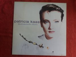 LP (Patricia Kaas) Mademoiselle chante...
