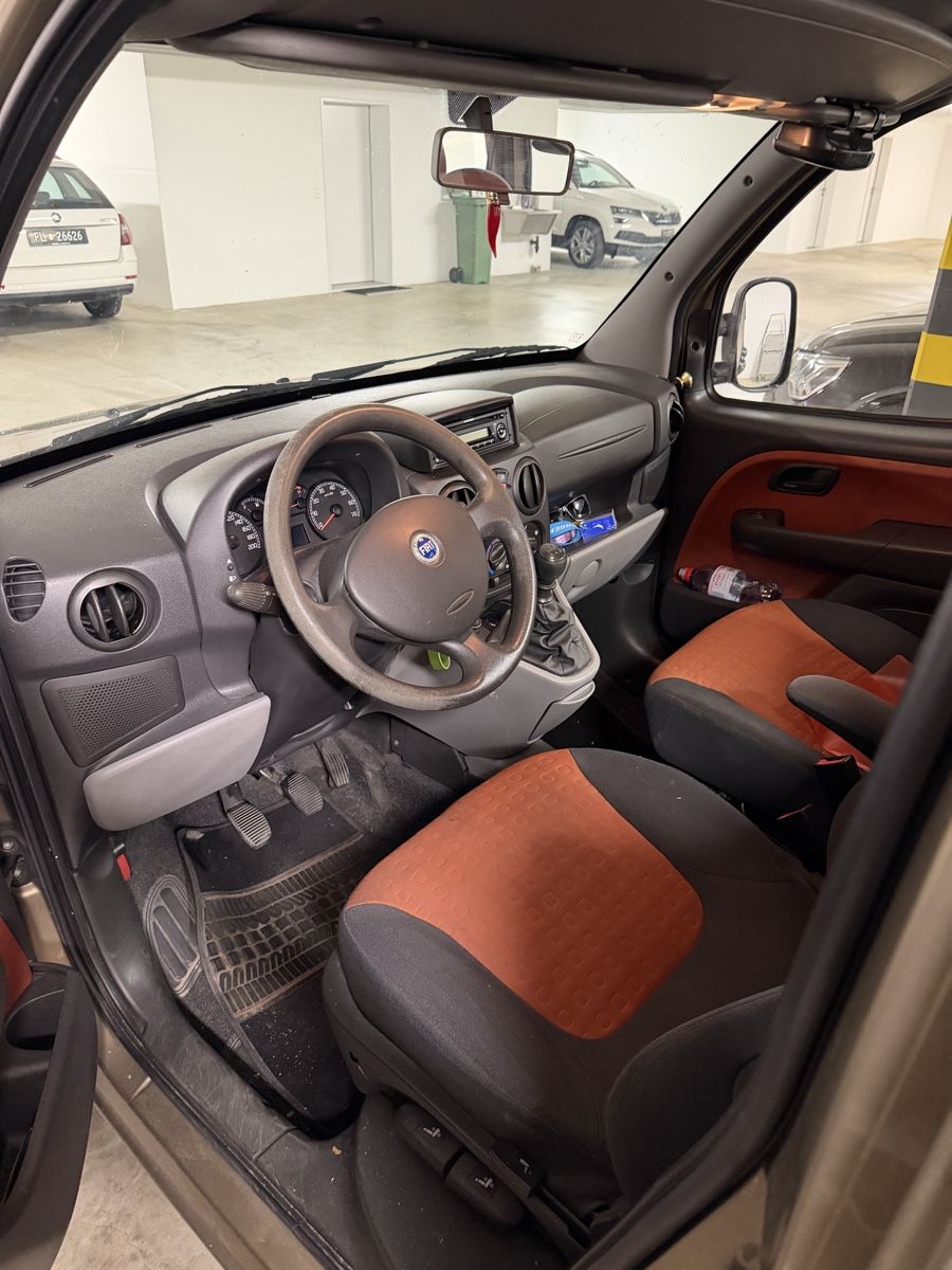 Fiat Autos: Fiat Doblo – D'occasion à Triesen par Scarli88 2
