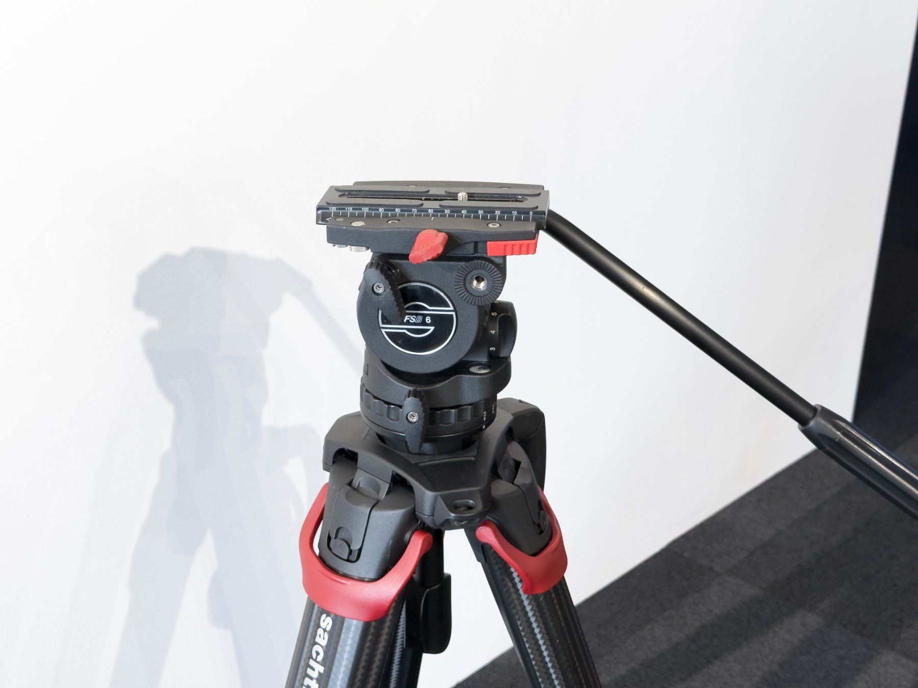 Sachtler Treppiedi & Teste: Sachtler flowtech 75 FSB 6 FT MS | Carbon Videostativ – Usato da Chur venduto da eurostile 2