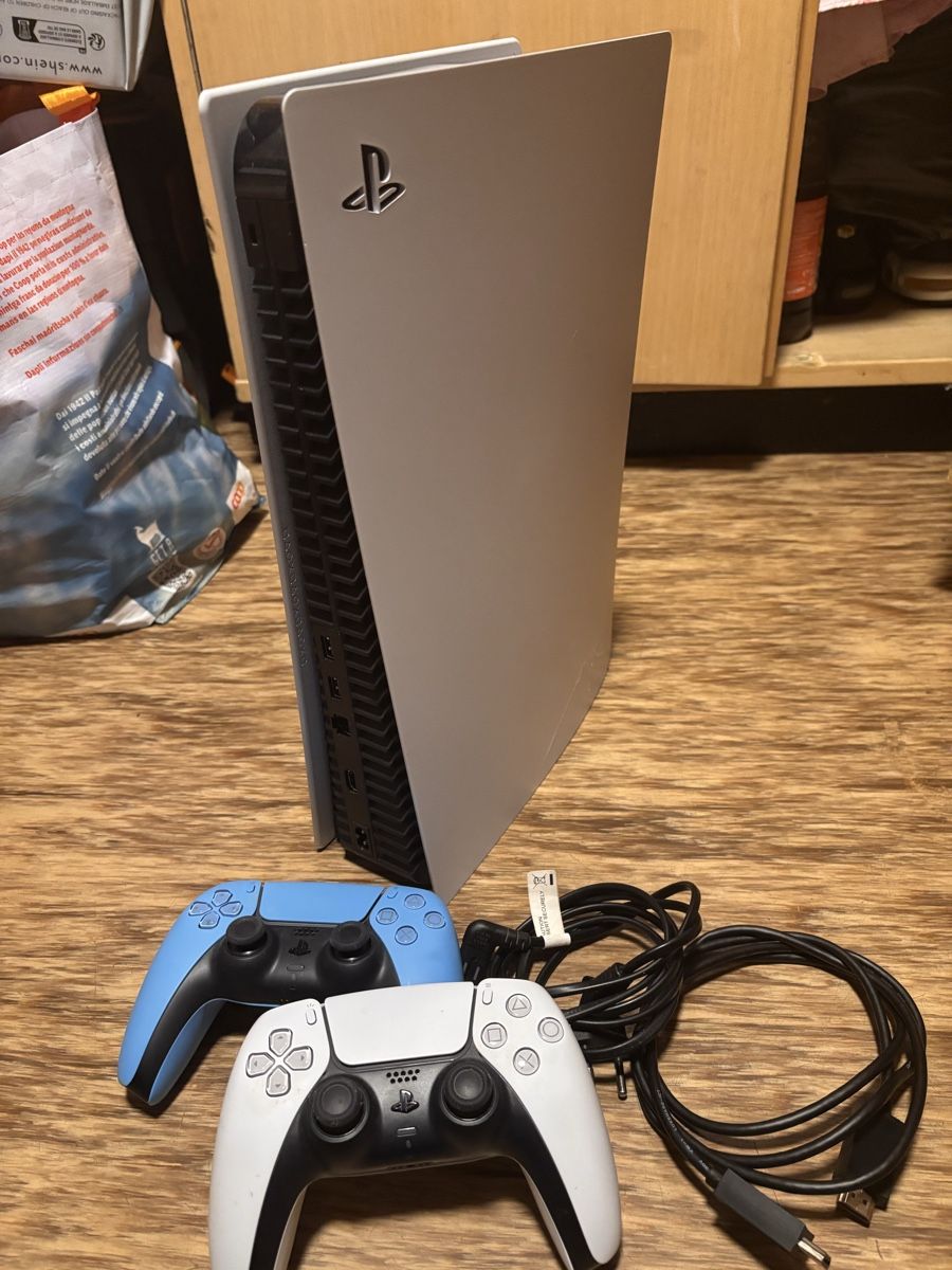 Sony Console: PlayStation 5 825gb Disc Edition – Nuovo (secondo la descrizione) da Grindelwald venduto da jec_28gv 3