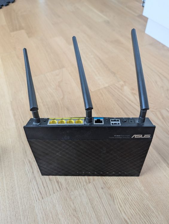 ASUS Router RT-N66U (Gebraucht) in Bülach für CHF 3.5 – nur Abholung ...