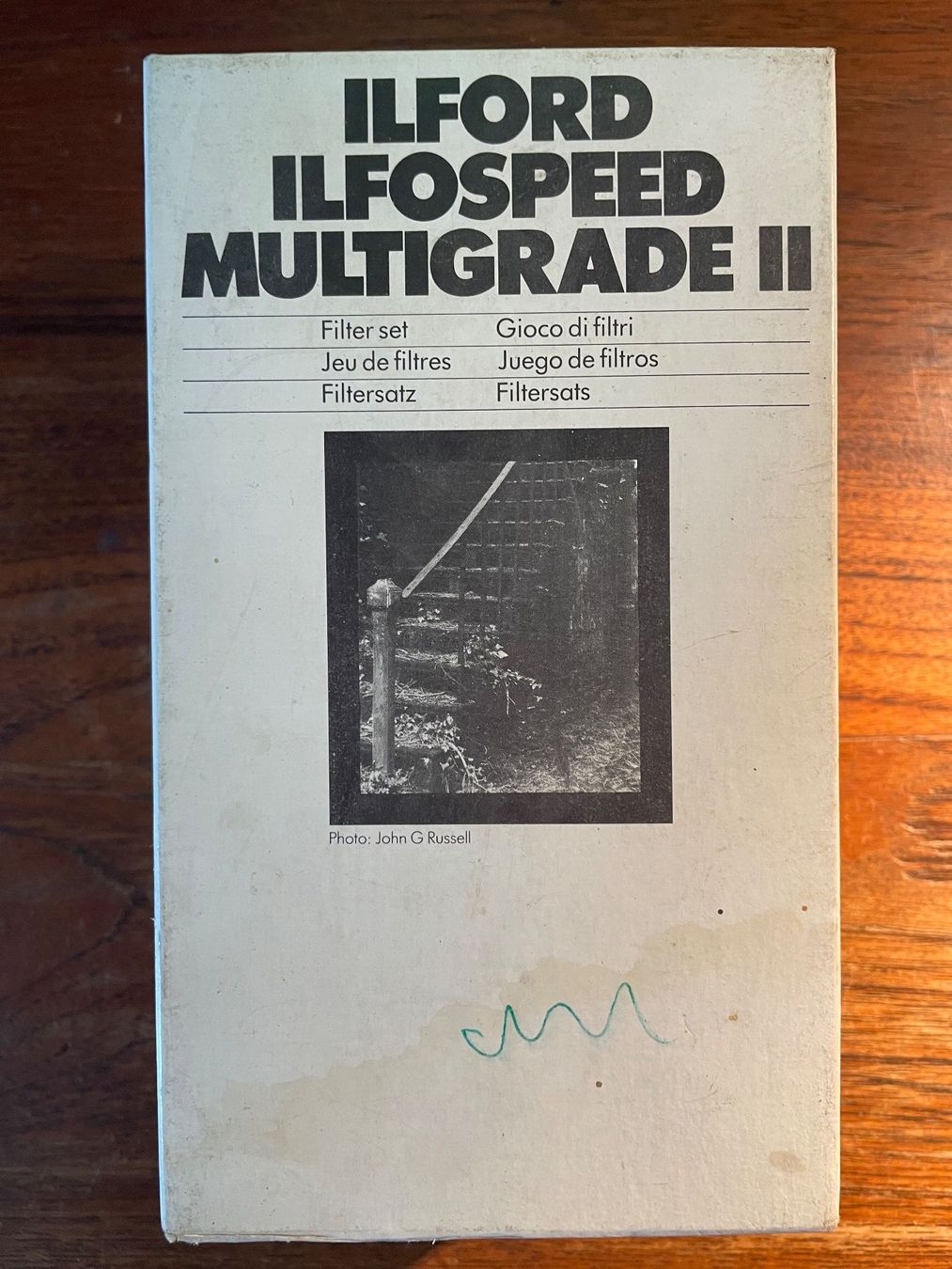Ilford Labor & Dunkelkammer: Ilford Multigrade II Filtersatz – Gebraucht aus Bern von Marcuse2004