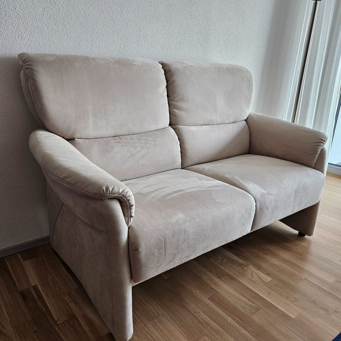 Sofas: Sofa 2-Plätzig – D'occasion à Oeschgen par Runningfree666