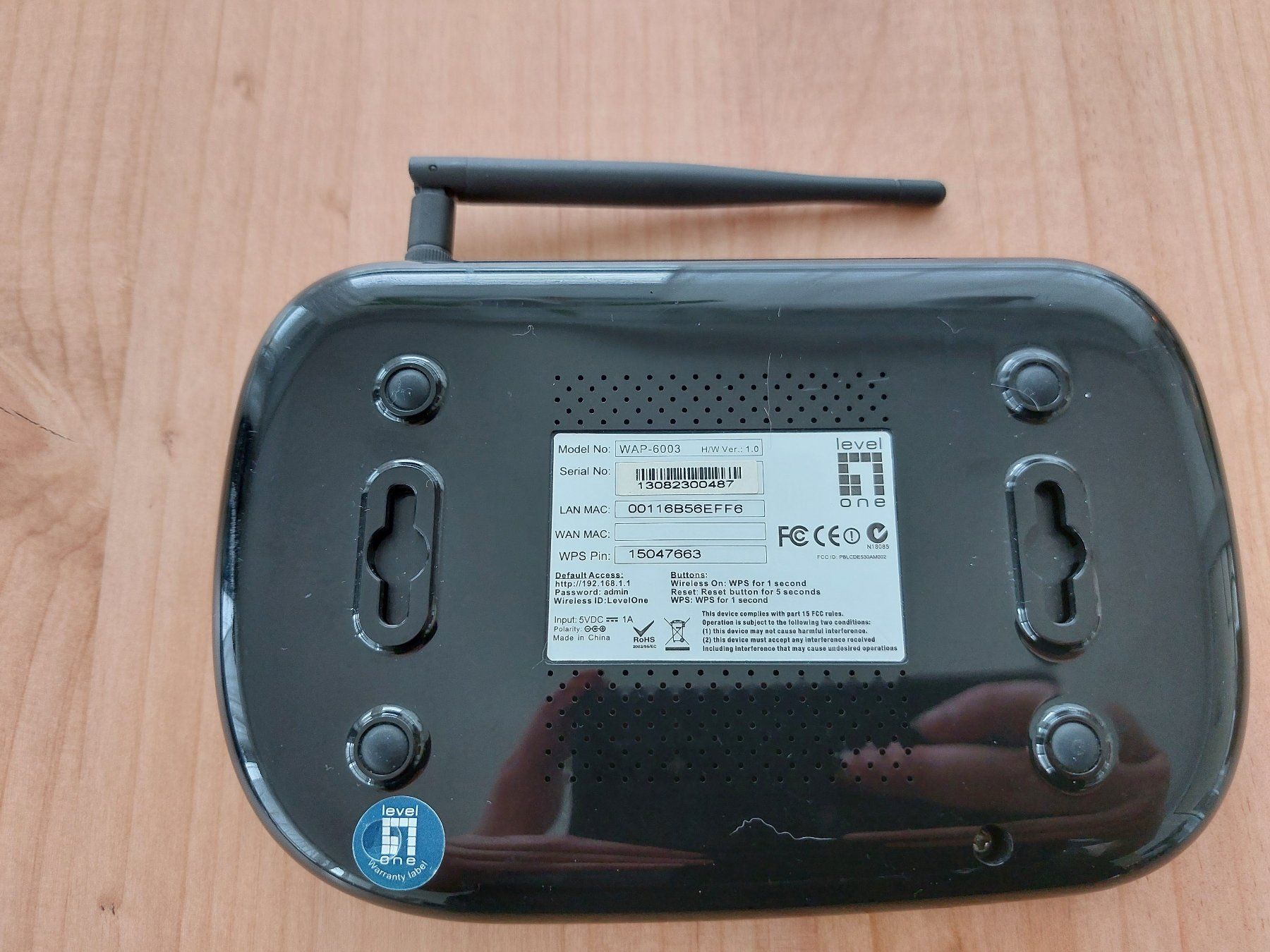 Wlan: LevelOne Wireless Access Point – Gebraucht aus Biel/Bienne von big_hxr7 1