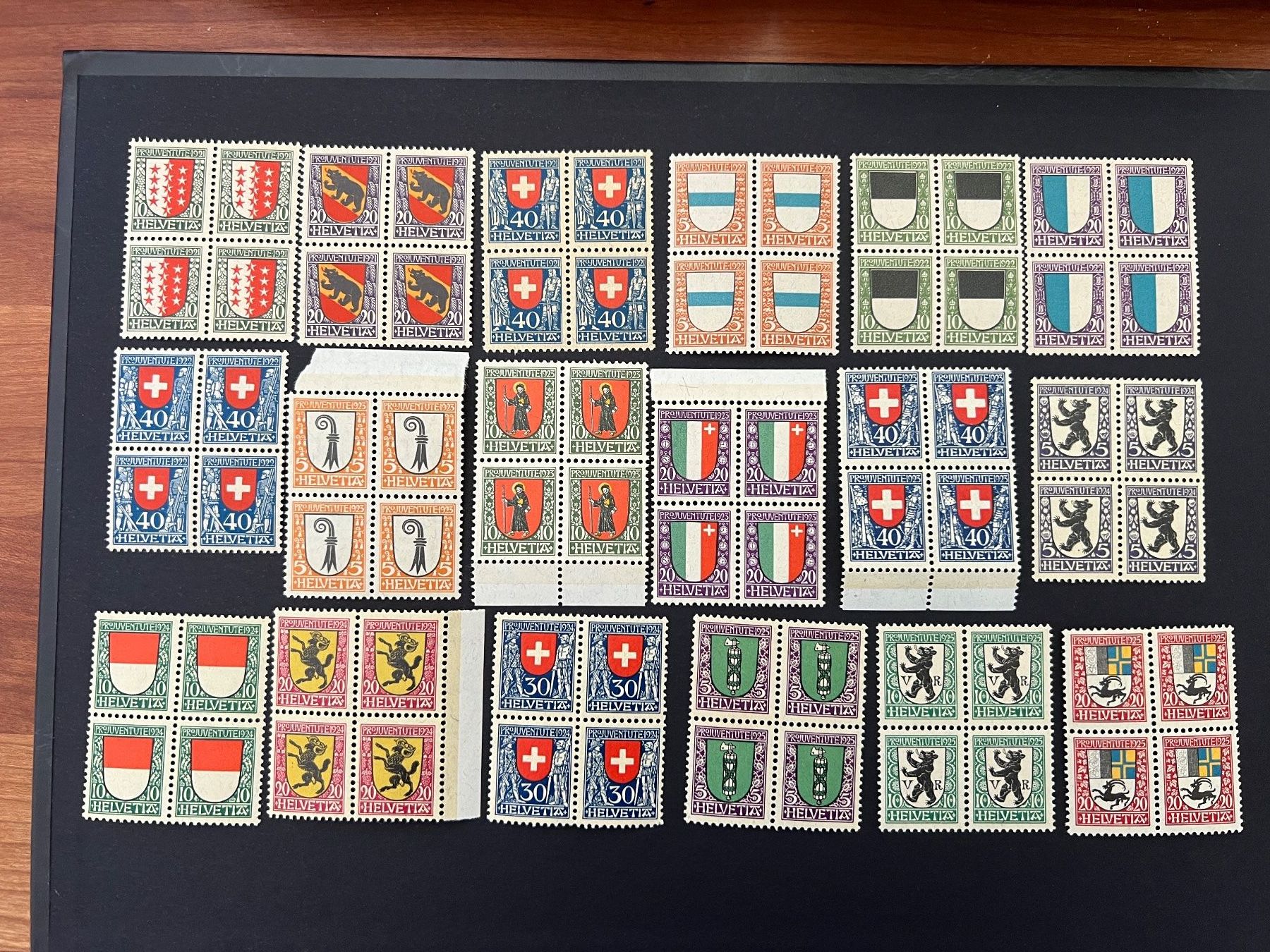 Tutti i francobolli: Pro Juventute Sammlung 1913-1957 Viererblock postfrisch 1a – Nuovo (secondo la descrizione) da Hinwil venduto da Sidi4 1