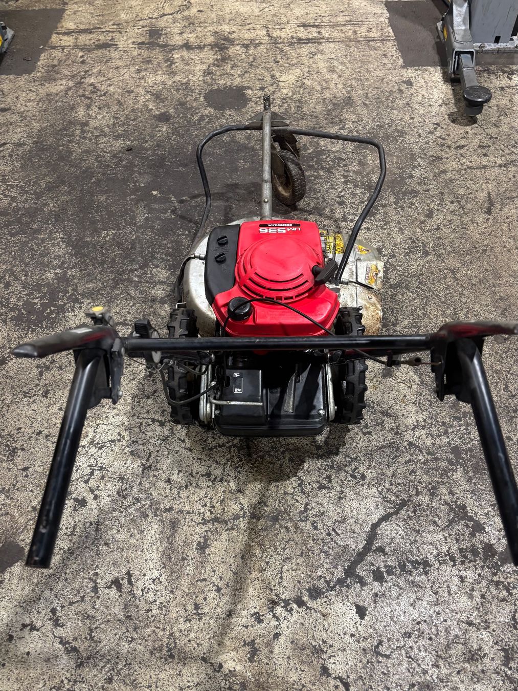 Honda Tagliaerba: Honda Rasaerba UM 536 – Usato da Grono venduto da Alpina6537 5