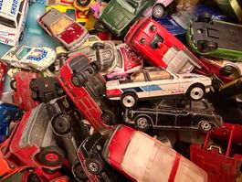 Spieleugautos Matchbox ect.