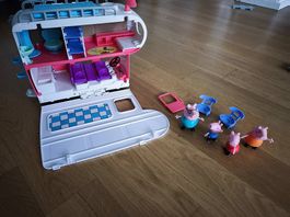Peppa Wutz Wohnmobil / Camper mit Figuren
