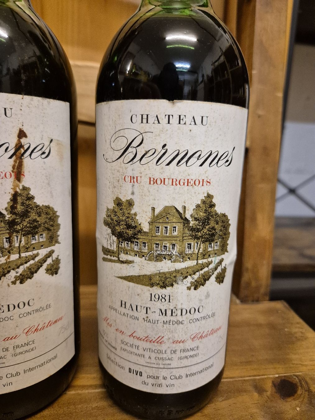 Vino: CHATEAU WEINE KONVOLUT JG.1981 – Nuovo (secondo la descrizione) da Kreuzlingen venduto da Swiss.Chanel 1
