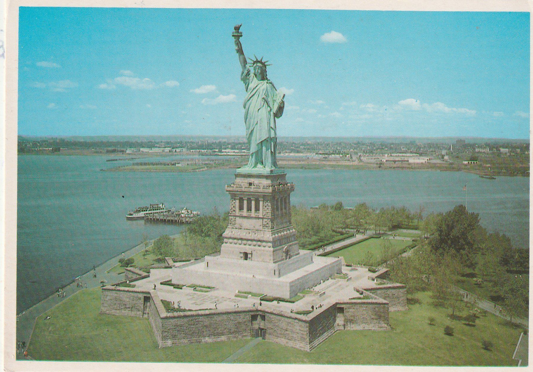 Ansichtskarten: New York  Freuheitstatue – Gebraucht aus Lumbrein von made02