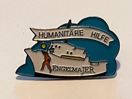 1 Pin Humanitäre Hilfe Engelmajer