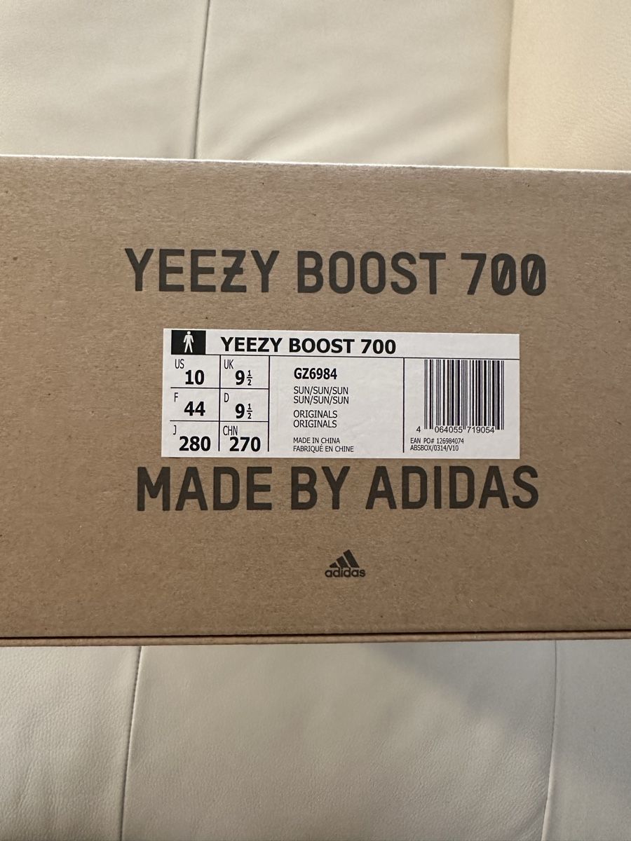 Adidas Herrenschuhe: Adidas Yeezy 700 V1 Sun Size.44 – Neu und originalverpackt aus Uitikon Waldegg von Almostheaven 8