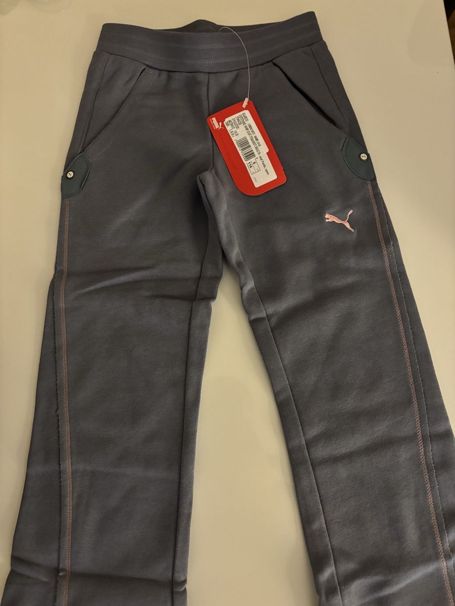 Puma Pantaloni: Mädchen Trainerhose – Nuovo e nell'imballaggio originale da Spreitenbach venduto da joo84