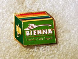 Ansteckpin 197: Bienna