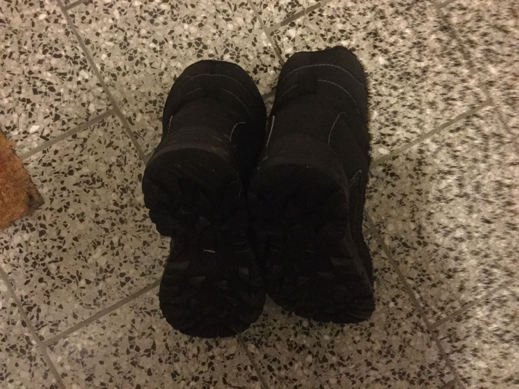 Scarpe per ragazzi: warme Winterstiefel – Usato da Horw venduto da Benny017 3