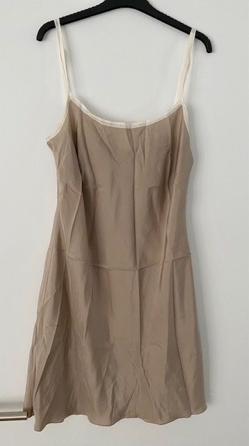 Kleider: Alberta Ferreti lace dress – Gebraucht aus Dallenwil von ZD2019 3