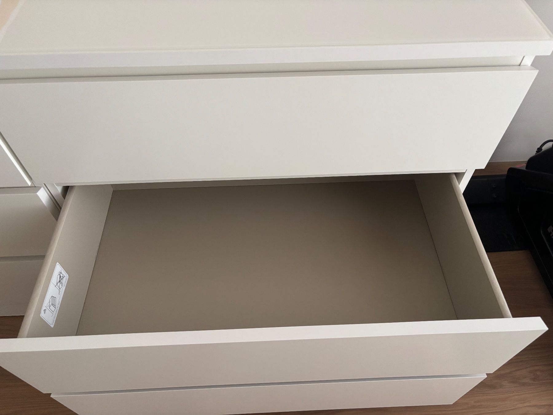 Ikea Cassettiere: 2 Ikea Malm white drawer units – Usato da Zürich venduto da cel_kv7b 5
