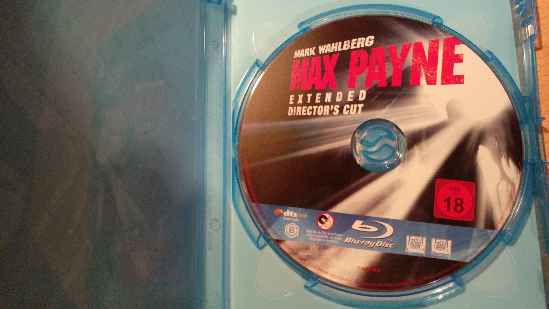 Tutti i DVDs: Max Payne Blue-Ray Extended Director's Cut DVD John Moore BD – Nuovo (secondo la descrizione) da Inwil venduto da Schiltwald 2
