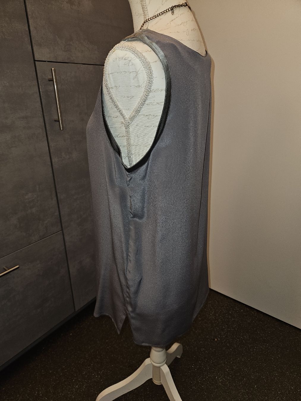 Blusen: Madame de Saint Gil Bluse Seide Grau Grösse 38 – Neu (gemäss Beschreibung) aus Anwil von tamoos 1