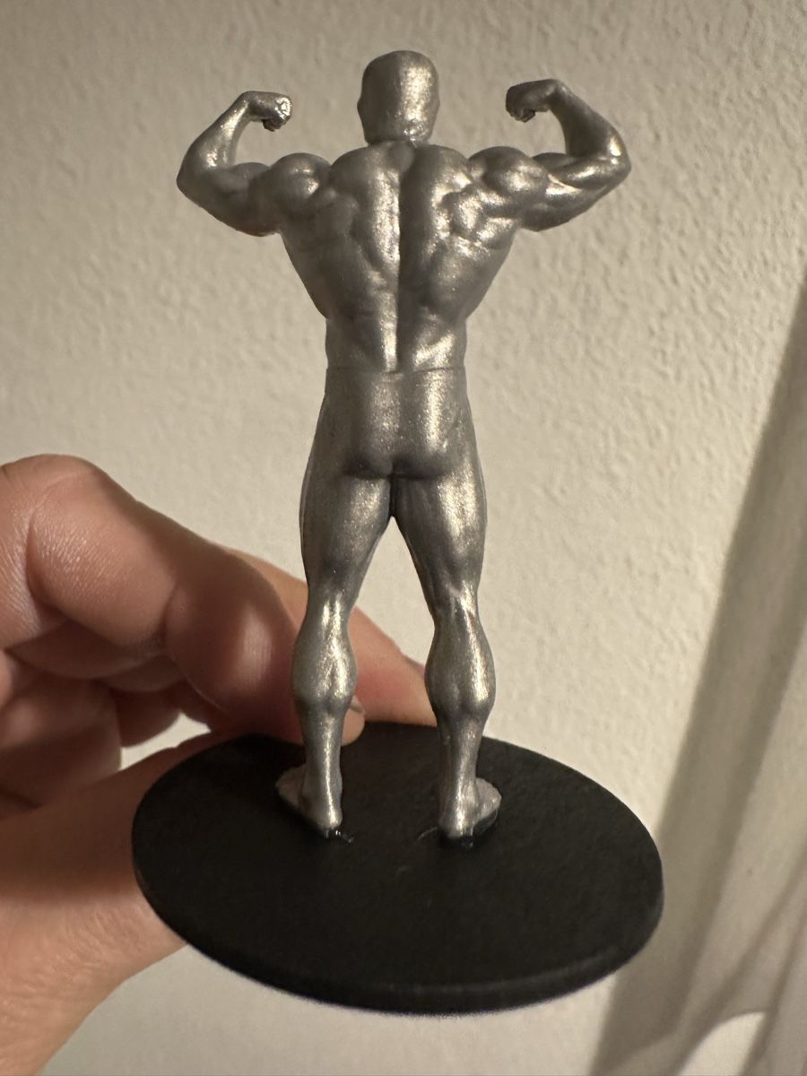 Statuette: 2 x Mini Arnold Schwarzenegger Bodybuilding Terminator – Usato da Schlieren venduto da Moviepropde 3
