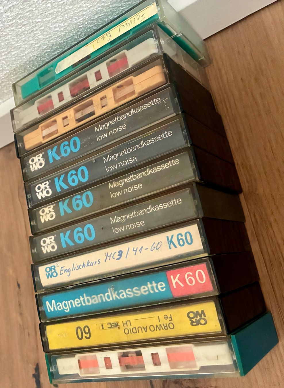 Musicassette: 100 Audio Kassetten, Diverse,  Gebraucht, – Usato da Buchberg venduto da ICM-Tapefan-1961-MCS 2