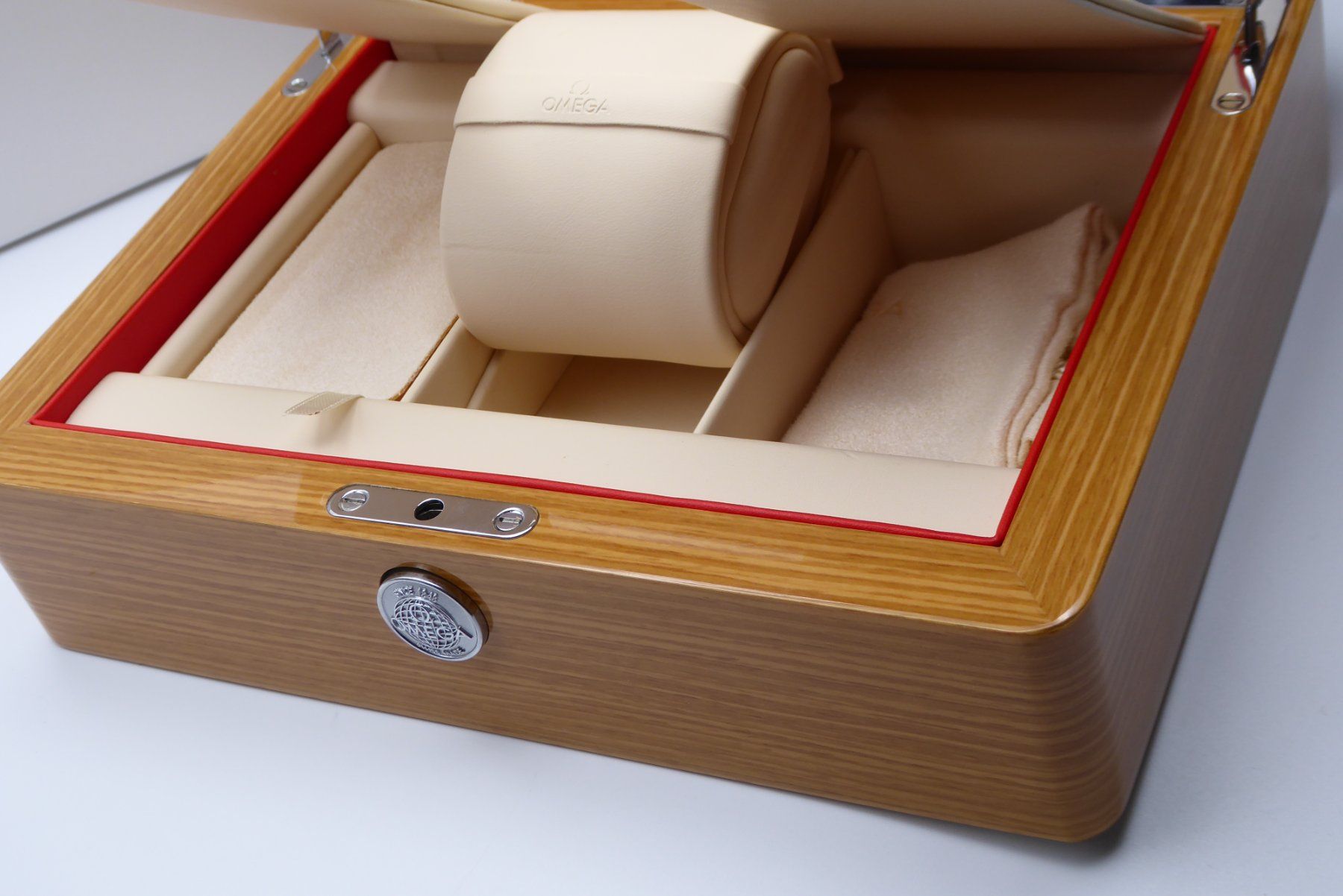 Omega Scatole porta orologi: Omega Seamaster/speedmaster box for watch – Nuovo (secondo la descrizione) da Geneve venduto da adr_xk6n 5