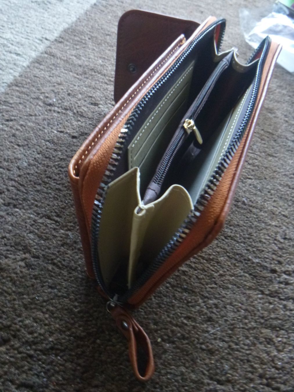 Borse: Elegante Handy Tasche – Nuovo e nell'imballaggio originale da Diessenhofen venduto da farbschatten 4