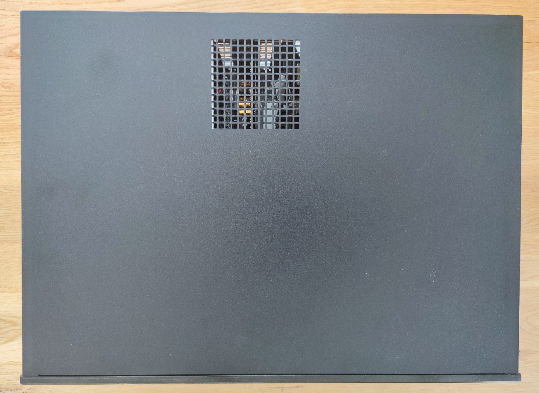 Custodie: SilverStone PC Server Gehäuse schwarz gebraucht – Difettoso da Widnau venduto da Hugo_17 1