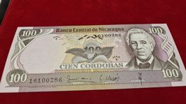 Nicaragua 100 Cordobas Banknote -
