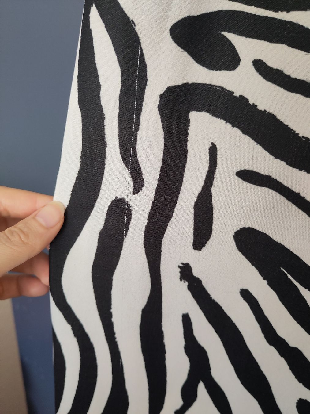 Stradivarius Vestiti: Sommerliches Kleid mit Zebra Print, Gr. S – Usato da Bern venduto da icanhearyoursmile 5