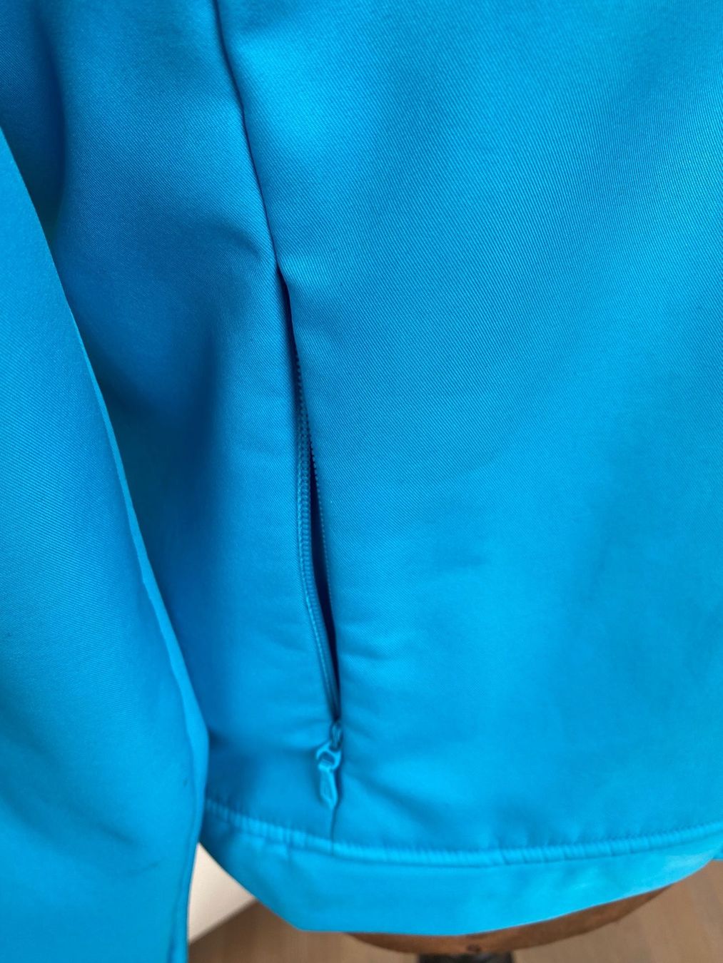 Lotti di vestiti: SALOMON  Softshell Jacke & Sport Top – Usato da Uster venduto da Koralle6 7