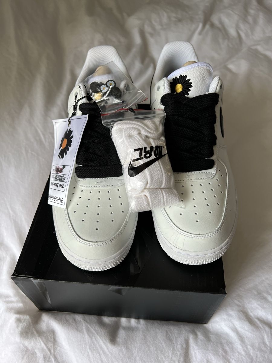 Scarpe da uomo: x G-Dragon Air Force 1 Low "White" sneakers – Nuovo e nell'imballaggio originale da Hochdorf venduto da ThomasDr 1
