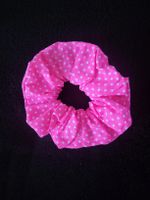 Scrunchie / Pink-Weiss / Gepunktet / Handgenäht 