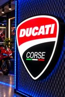 Ducati Led Leuchtschild | Ducati Leuchte für Motorrad-Fans ✓