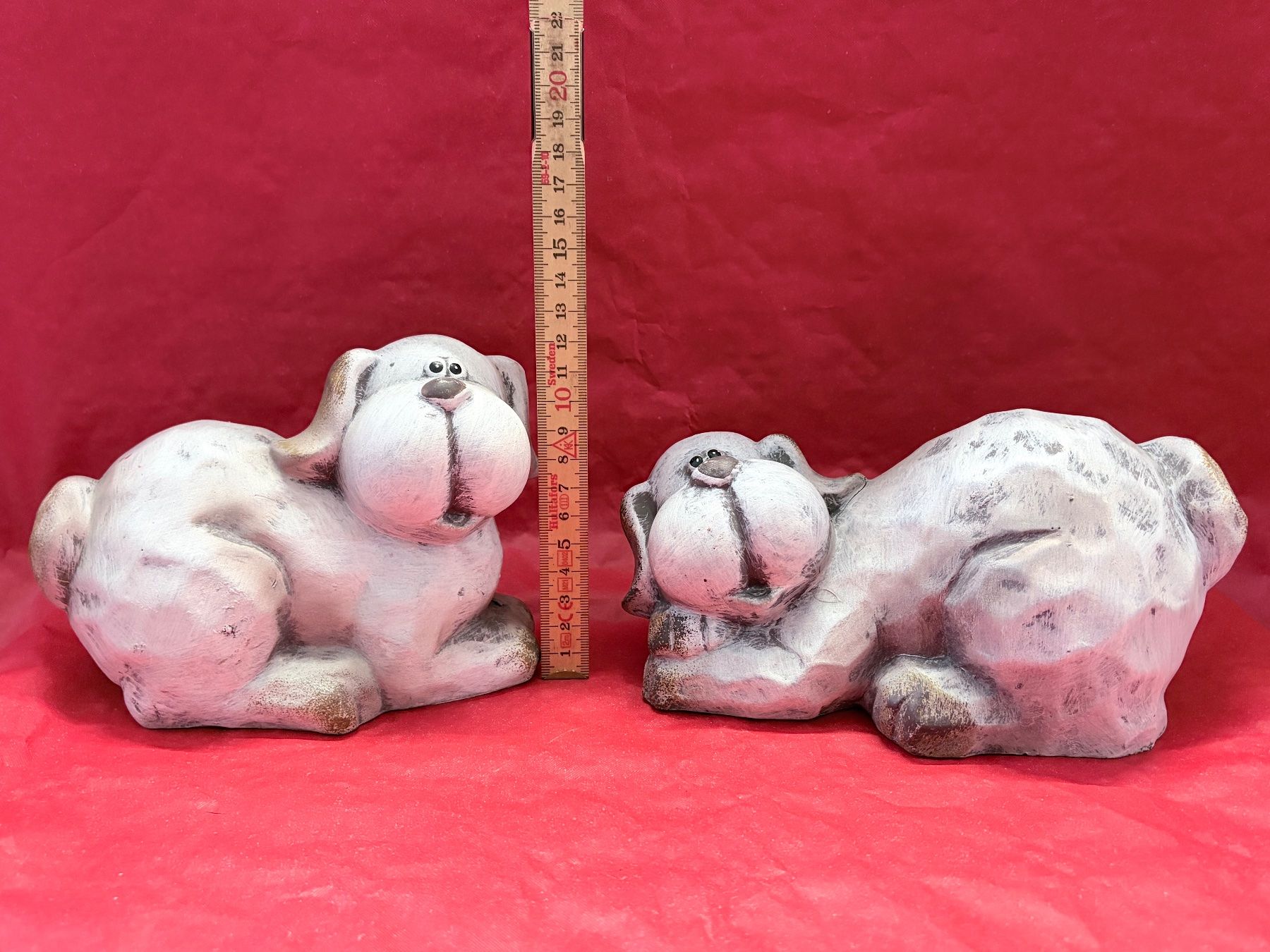 Statuette: 2er Set Deko Hunde Keramik liegend – Nuovo e nell'imballaggio originale da Zäziwil venduto da meri79. 7