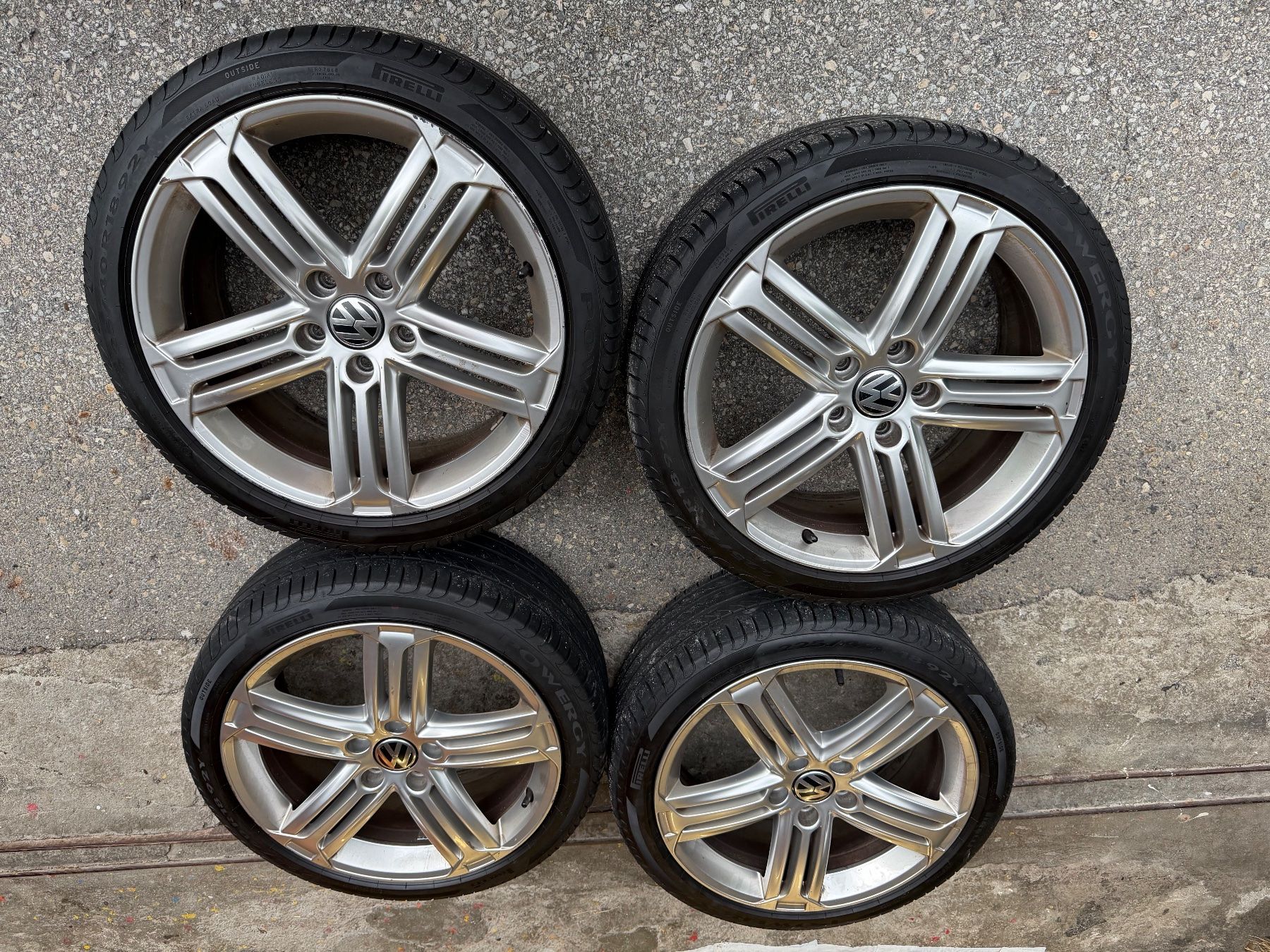 Volkswagen Jantes: Cerchioni Vw golf 6R – D'occasion à Broglio par lory00