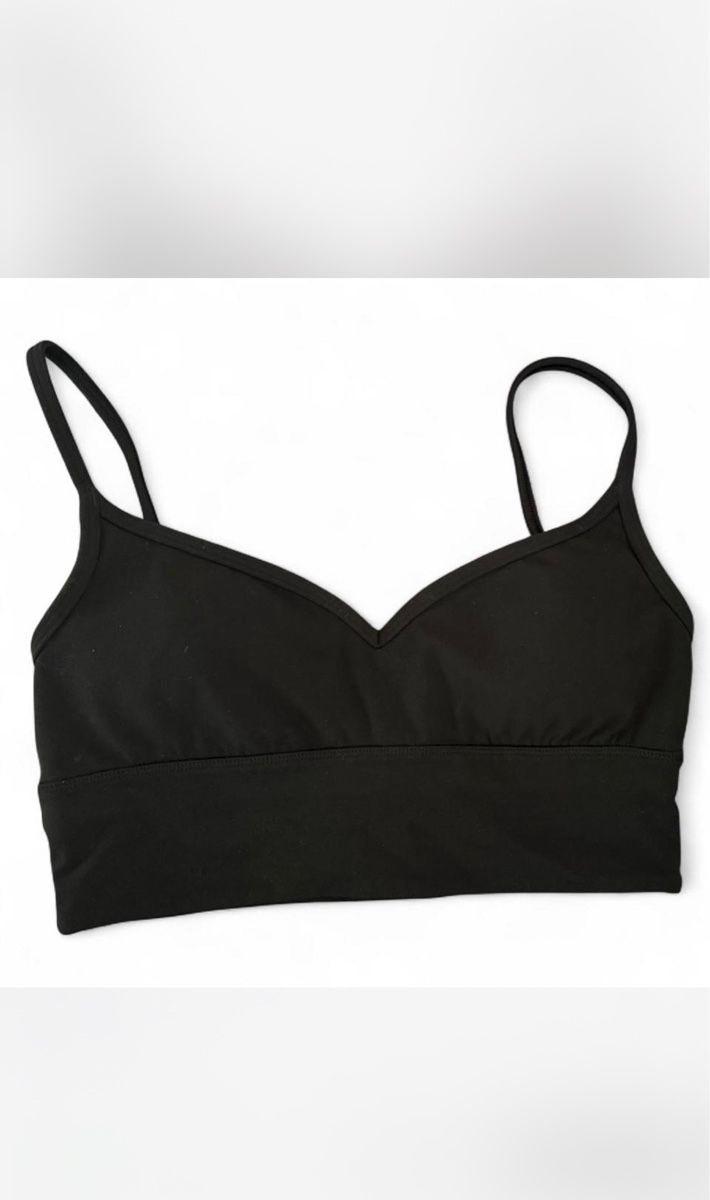 Lululemon Top: Top Lululemon Schwarz Gr. 6 – Usato da Kloten venduto da S_m00