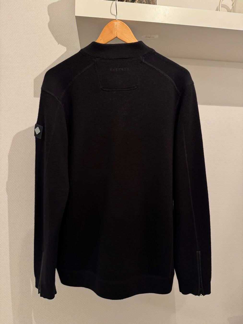 Hackett Giacche: Hackett Strickjacke Aston Martin Edition – Usato da Zürich venduto da maj_x5cp 5