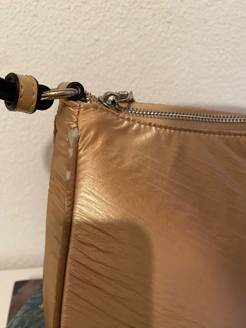 Borse: Goldene Schultertasche von Beck Söndergaard – Usato da Olten venduto da smashbox 2