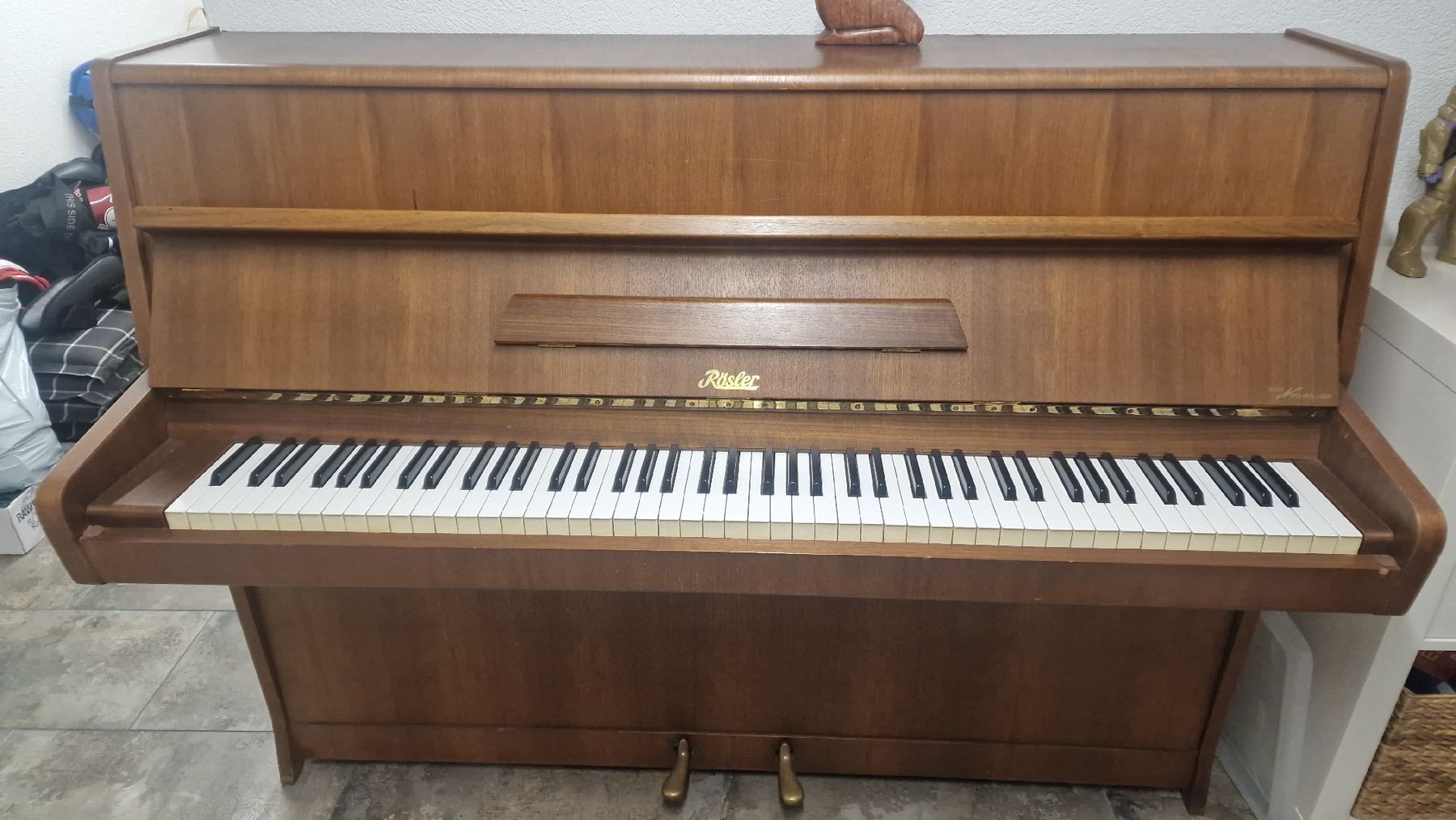 Strumenti musicali: Klavier Rösler – Usato da VILLMERGEN venduto da scritsch