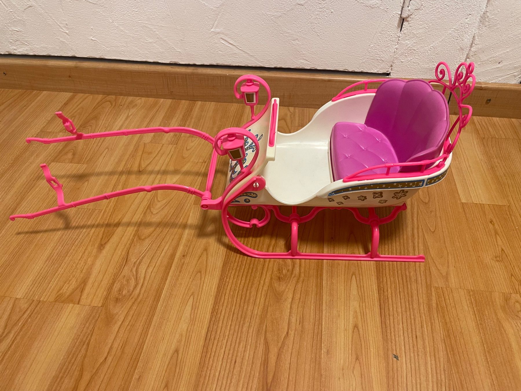 Giocattoli: Barbie Pferd mit Kutsche/ Schlitten – Usato da Winterthur venduto da Ala_Minor 5